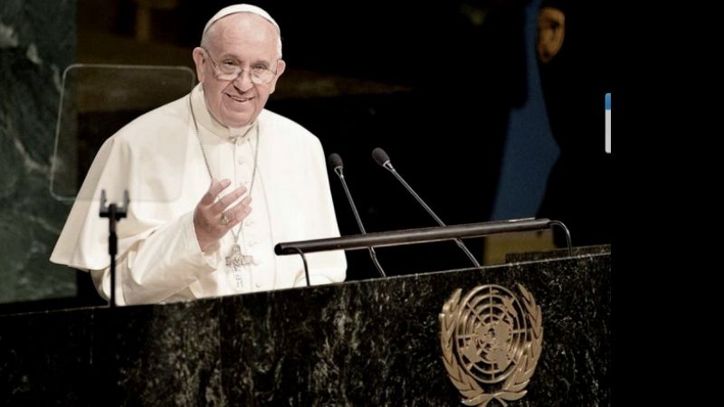 El papa Francisco brindó un servicio multireligioso en la "zona cero"