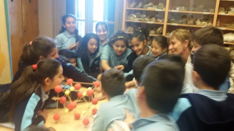 Alumnos de la “Fray” recorrieron la Facultad de Tecnología