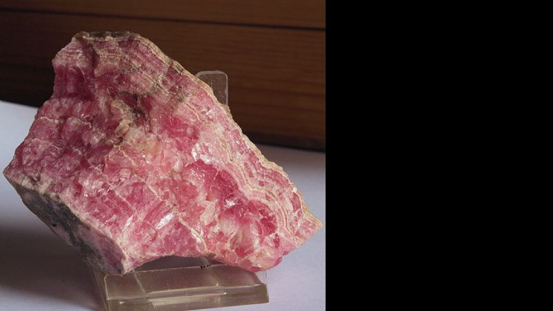 Reivindican a la rodocrosita