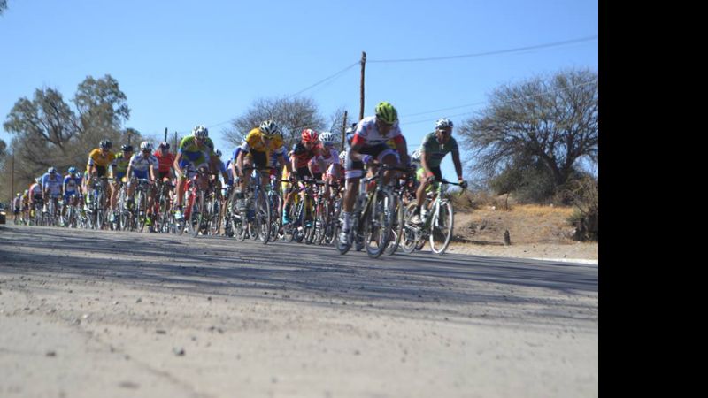 Cerna dueño de la 1ra. etapa en Santa María