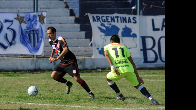 Villa Cubas el viernes y Policial el sábado, en el “Bicentenario”