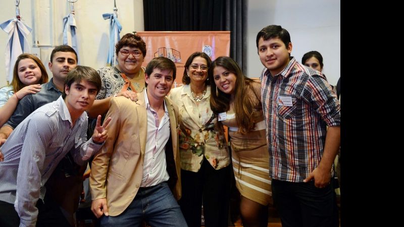 La Gobernadora inauguró un nuevo edificio escolar