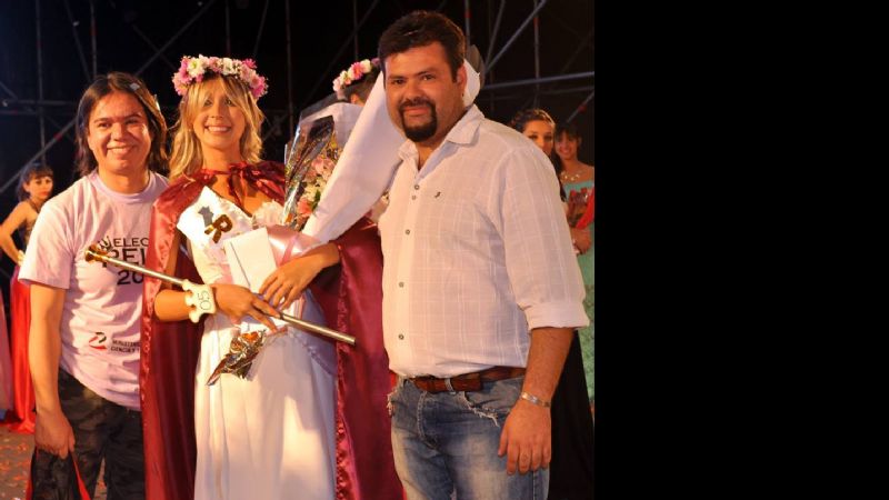 Amparo Acevedo es la nueva Reina de los Estudiantes de Capital