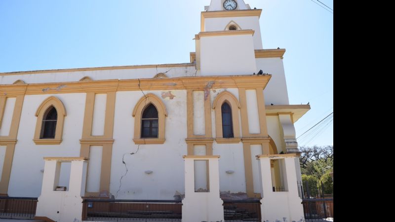 Firman acuerdo para la refacción y rehabilitación del templo de San Francisco de Asís