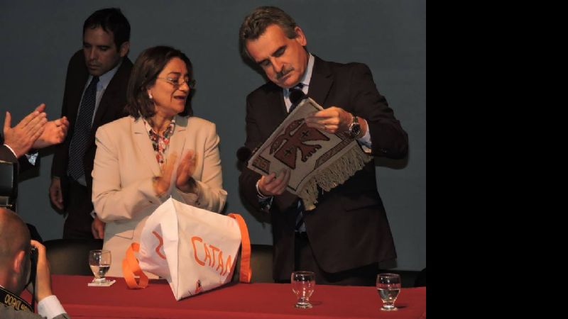 Lucía puso en funcionamiento el nuevo VOR y prorrogó el acuerdo por Minas Capillitas