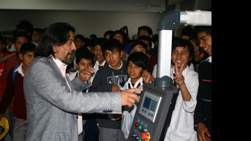 Entregan equipamiento en la EPET N° 7