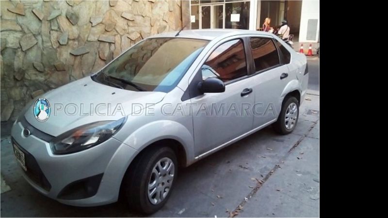 En un registro domiciliario secuestran un auto