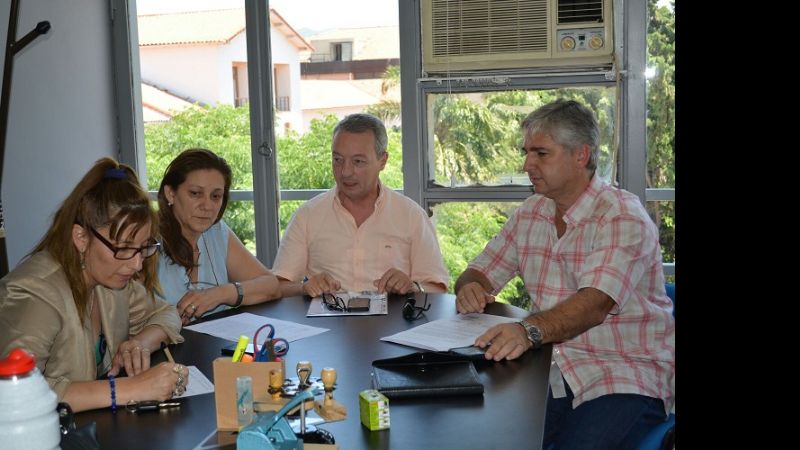 Diputados del FCS apoyan la denuncia de Taritolay