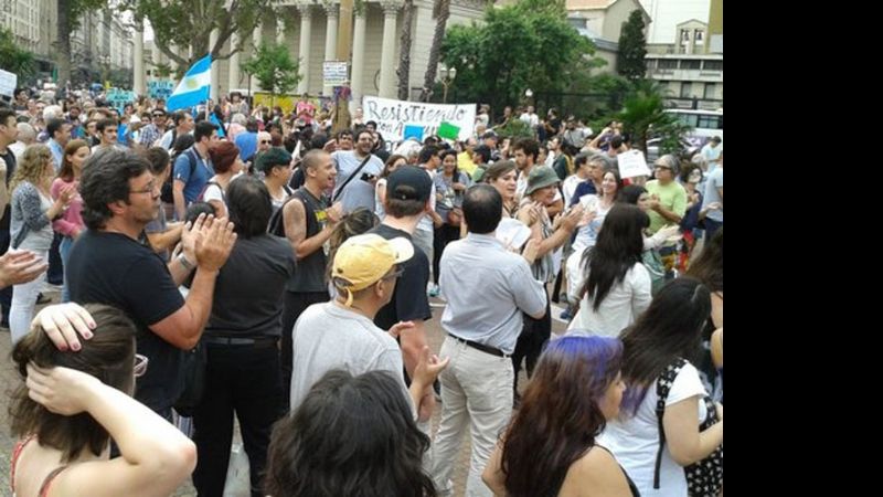 Difunden un “manual de resistencia para la militancia”