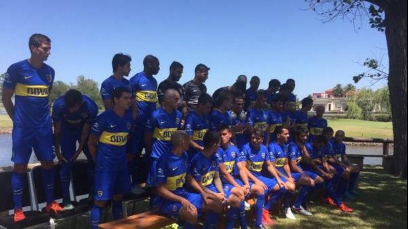 Boca se sacó la foto oficial con la nueva camiseta de Nike