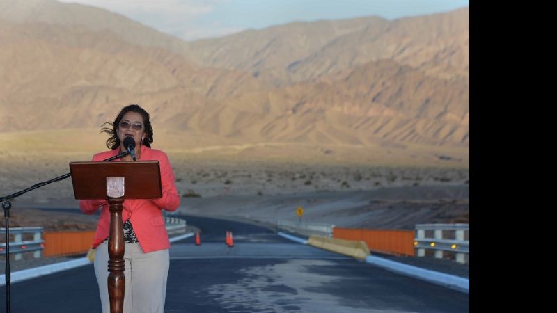 La Gobernadora inauguró el puente sobre el Río Abaucán