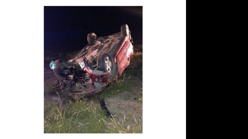 Violento vuelco en la circunvalación