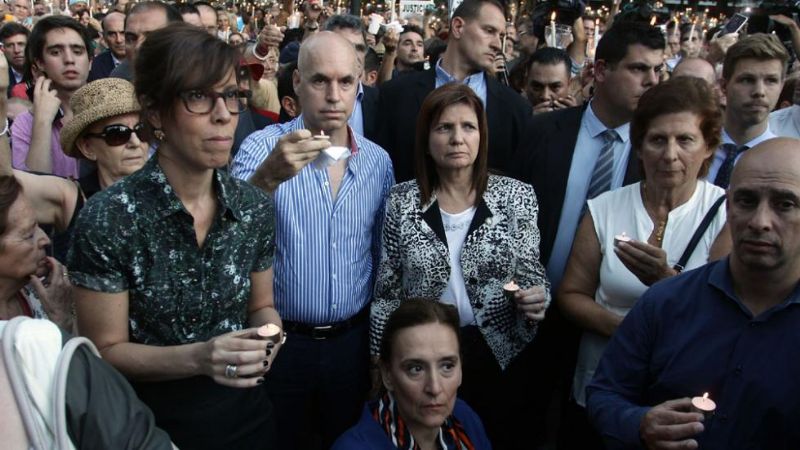 Funcionarios nacionales en homenaje al fiscal Alberto Nisman