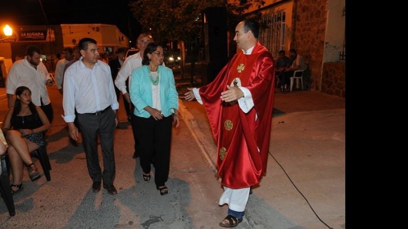 “Debemos ser una de las pocas provincias que en enero entrega viviendas”