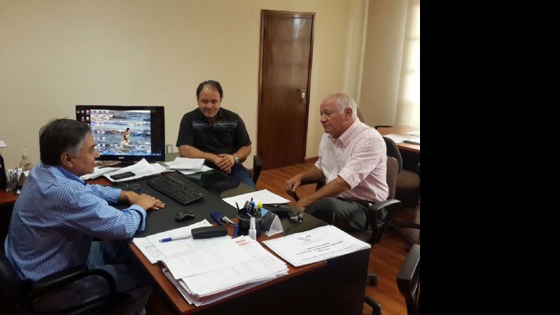 Acuerdan obras viales para Valle Viejo