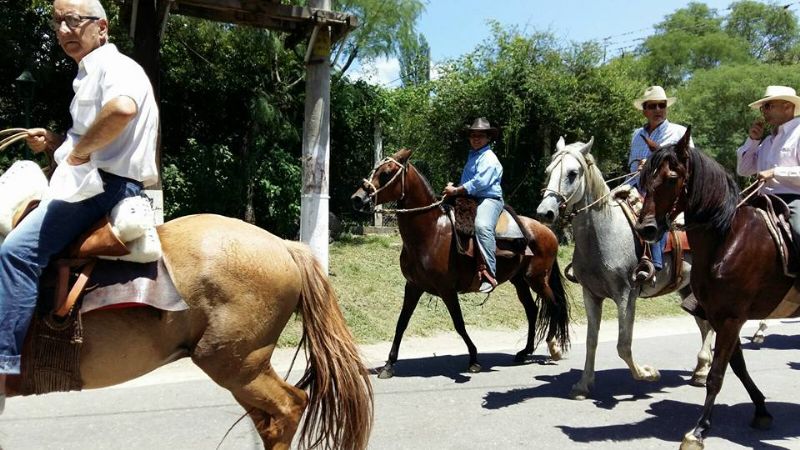La  “Cabalgata ‘Beto’ Natella” fue un auténtico acontecimiento social