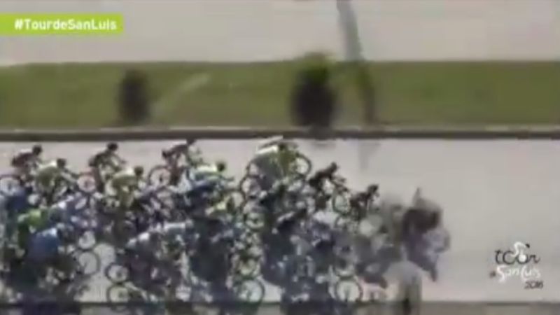 Tremenda caída masiva en el Tour de San Luis