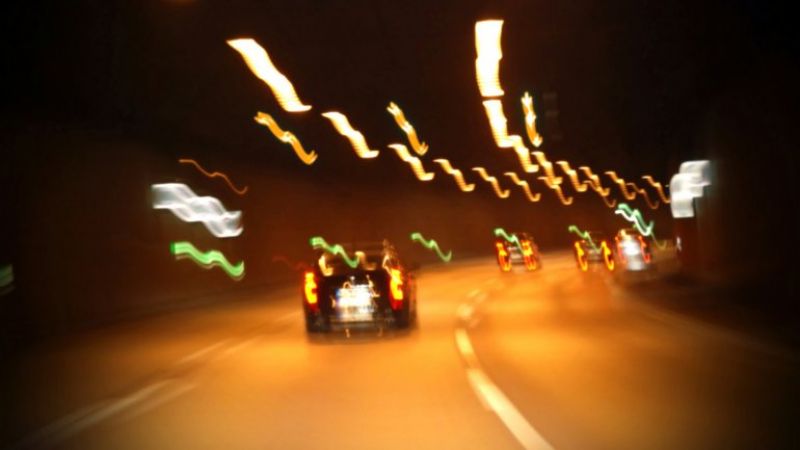 Así maneja una persona bajo los efectos del alcohol