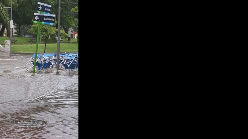 Se cumple el pronóstico y llueve torrencialmente