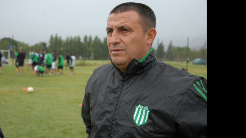 El conocido técnico “Rulo” González intentó suicidarse y está grave