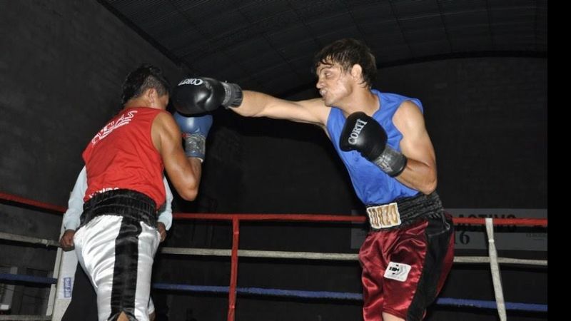 Triunfos de Corzo, Nieva y Chaile en exitosa velada de El Rodeo