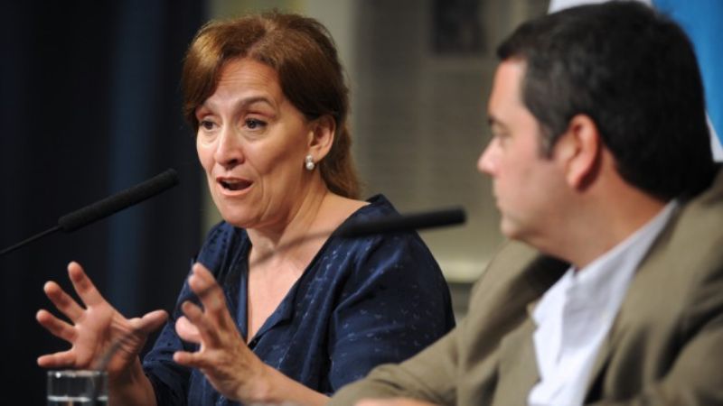 Michetti prepara 1500 despidos y amenazan con coparle el Senado