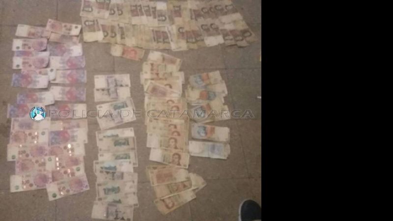 Secuestran droga y dinero en efectivo en la Capital