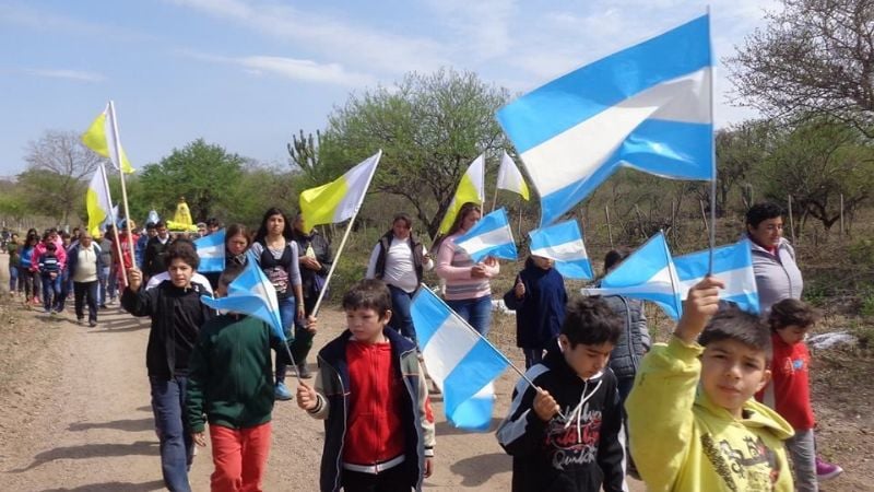 Celebran a la Virgen en las advocaciones de la Merced y del Rosario en El Alto