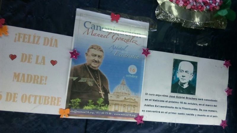 Vigilia de oración esperando dos canonizaciones