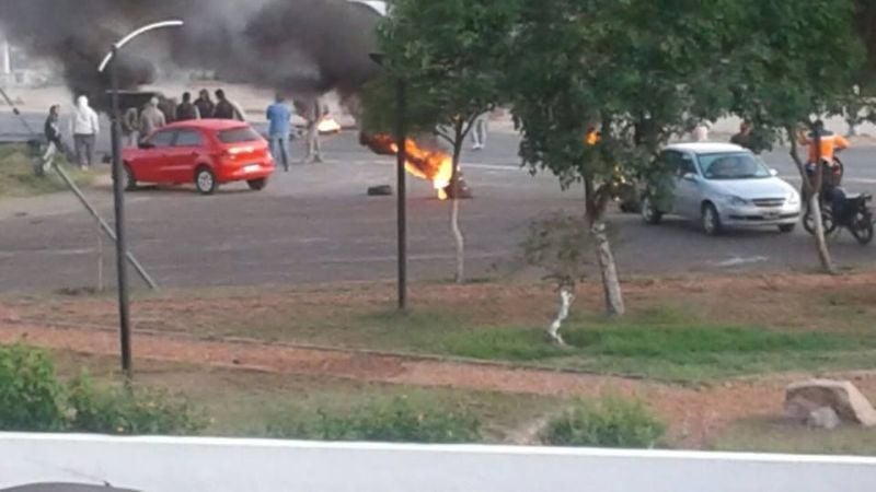 Municipales chacareros resisten con un piquete en ruta 38