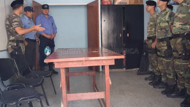 Roldán recorrió Unidades Especiales