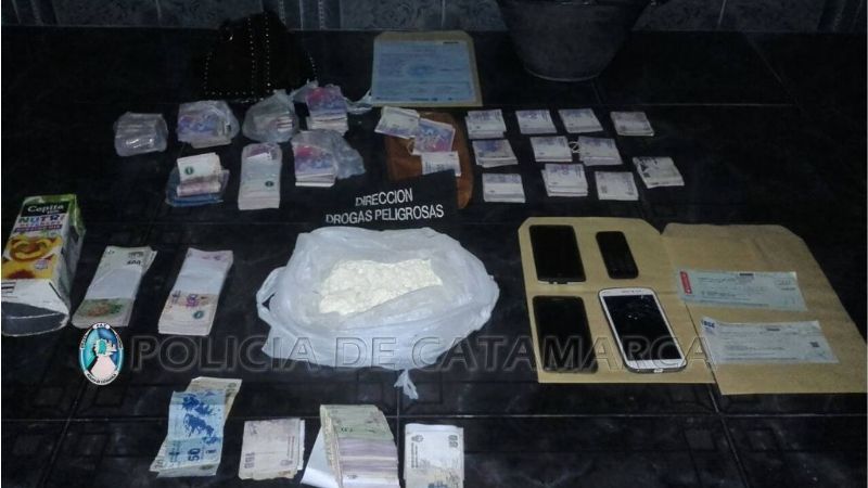 Desbaratan un punto de venta de drogas en el sur de la Capital