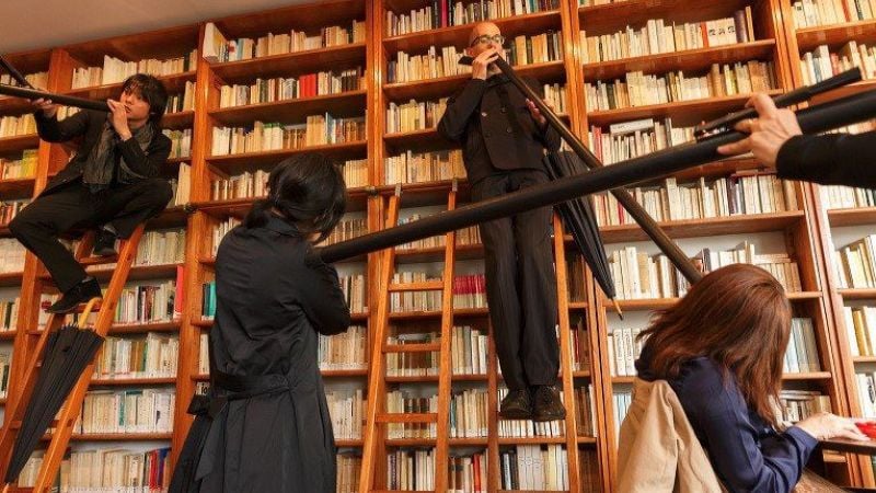 Un comando poético francés invita a desacelerar el corazón, y el mundo