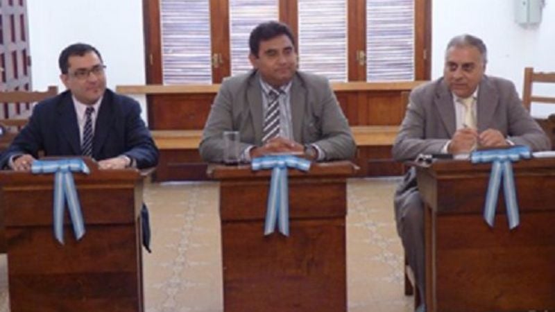 Concejales andalgalenses piden informes por la reforma de la Constitución