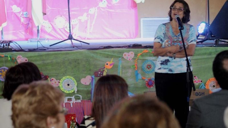 Lucía con los jubilados