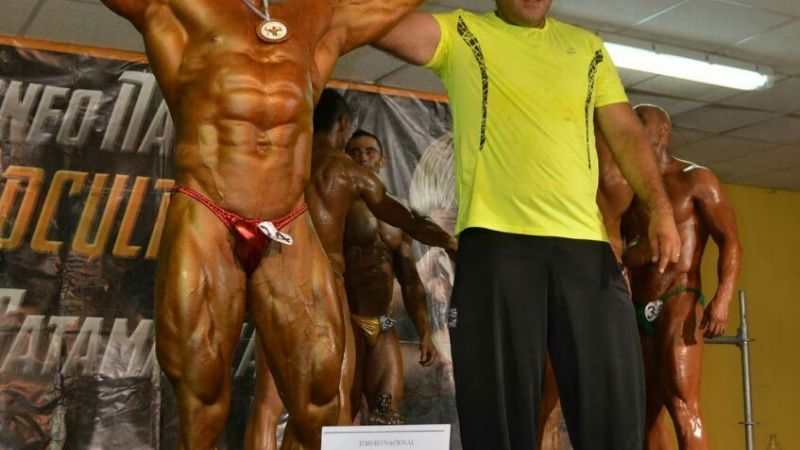 El “Rey” David por tres en Catamarca