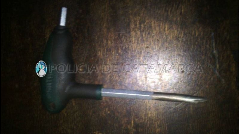 Tras una persecución, aprehenden a un joven y secuestran una moto sustraída