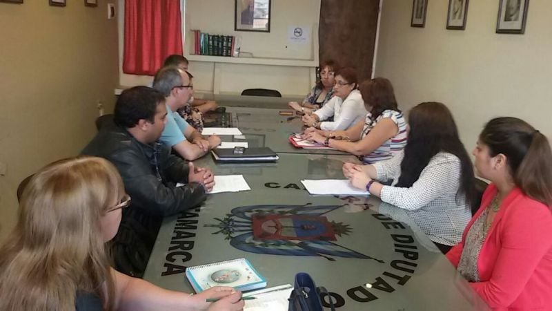 Diputados recibieron a la UDA