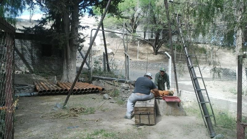 Trabajan incansablemente para solucionar los problemas de agua en Santa María