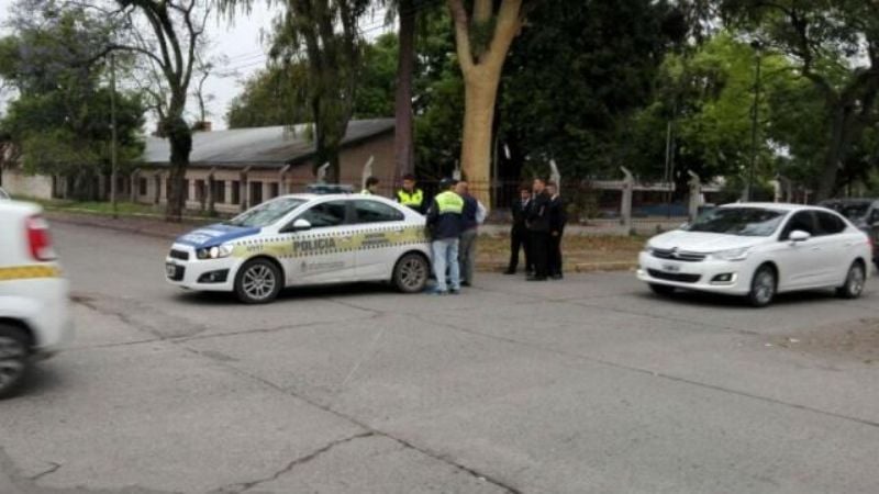 Mataron a una mujer en una plaza en Tucumán