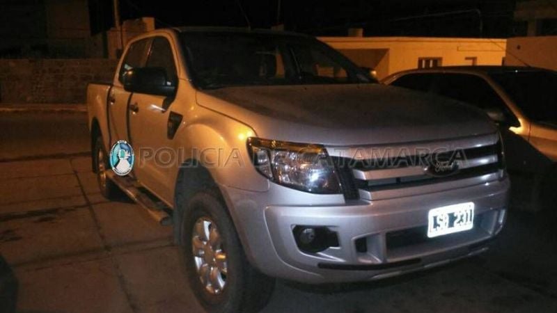 Cinco aprehendidos con un animal faenado, arma y cartuchos secuestrados