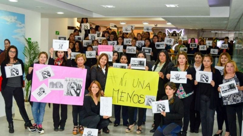 Mujeres de la Cámara de Senadores adhirieron al #NiUnaMenos