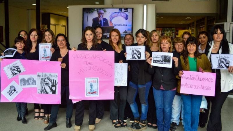 Mujeres de la Cámara de Senadores adhirieron al #NiUnaMenos