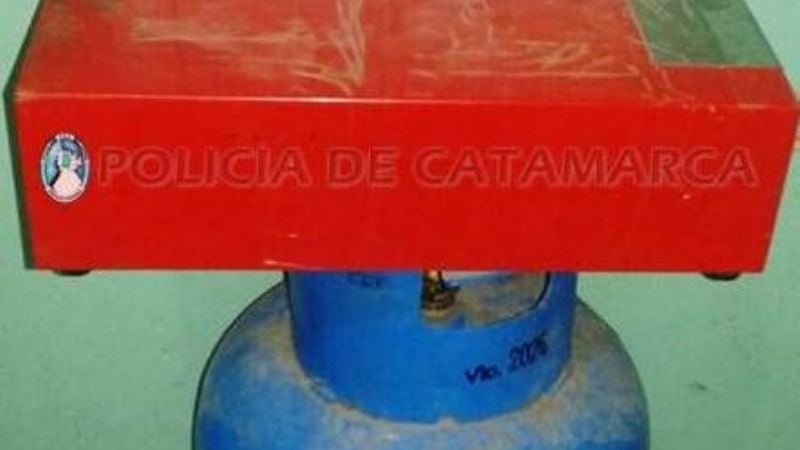 Aprehenden a un joven y secuestran elementos robados