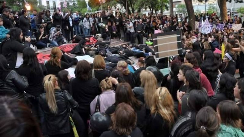 “Ellas Hacen” participaron de la marcha #NiUnaMenos
