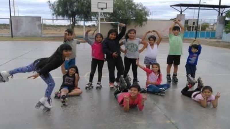 Encuentro de escuelas de patín con los polideportivos
