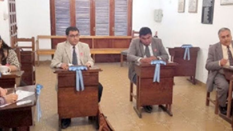 Concejales enojados por las charlas sobre Cerro Atajo