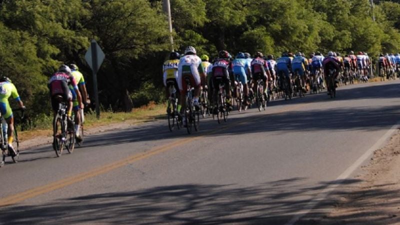 Gran triunfo del riojano Pereyra en la 1ra. etapa de “la Vuelta”