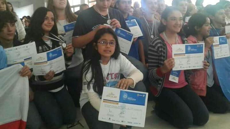 Alumna recreína fue medalla de Oro en Olimpíadas de Matemáticas