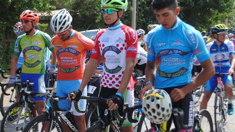 Laureano Rosas va dominando la “Vuelta Ciclística a Catamarca”